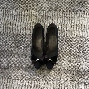 Vintage Bruno Magli Pumps